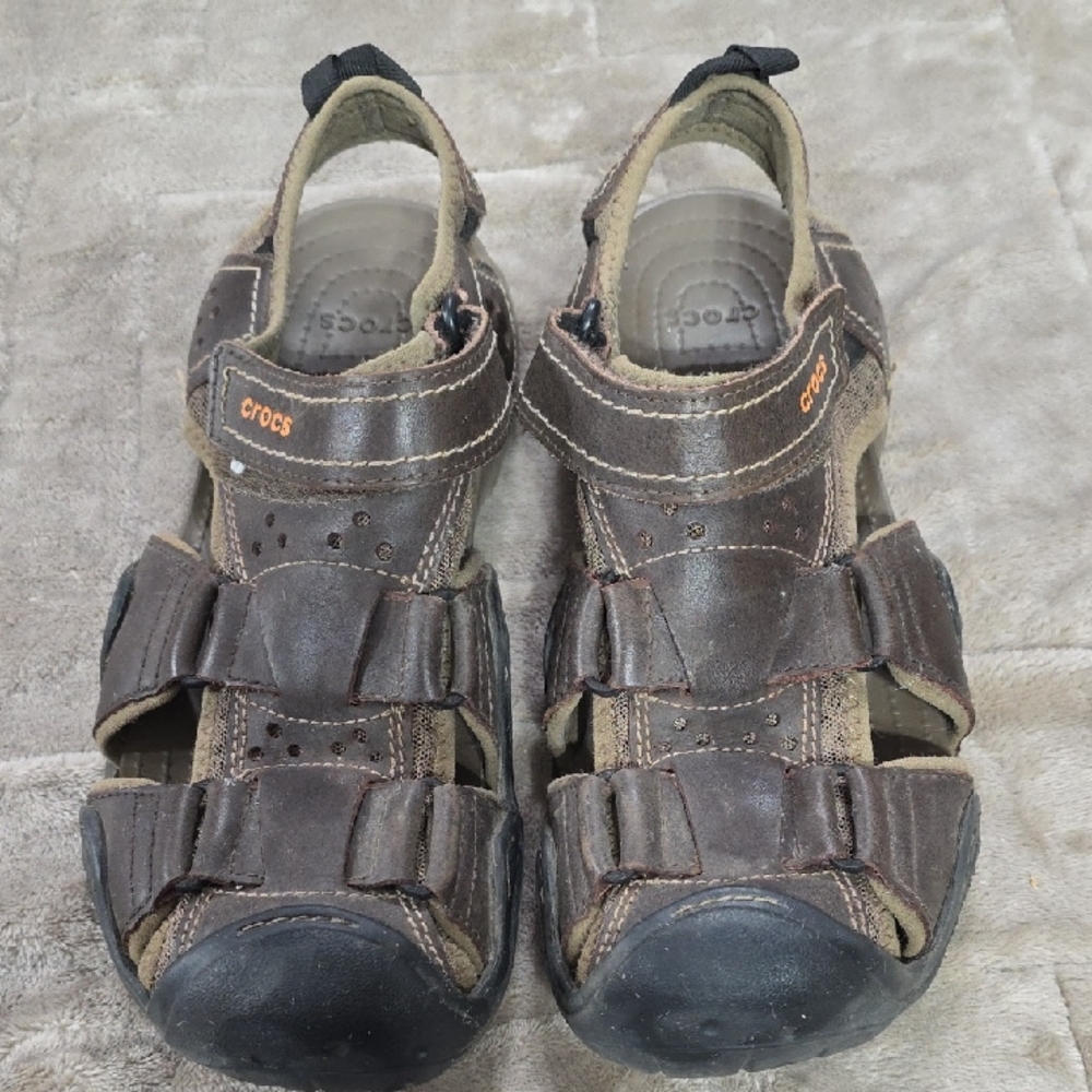 CROCS Swiftwater Sandals Mens Brown Hook & Loop Strappy Sz 9? EUC **READ**